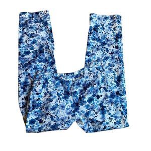 Yvonne Marie Blue Floral Capri Pants Size 6